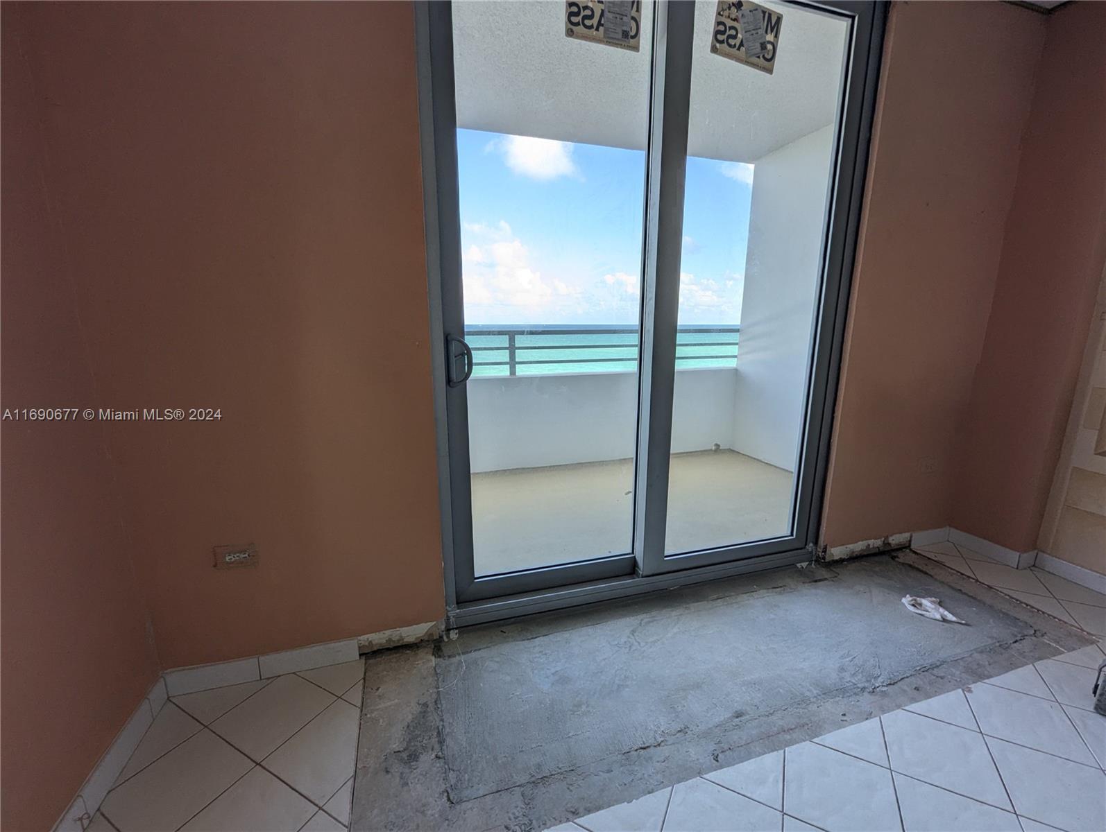 5555 Collins Ave #9F, Miami Beach, Florida image 30