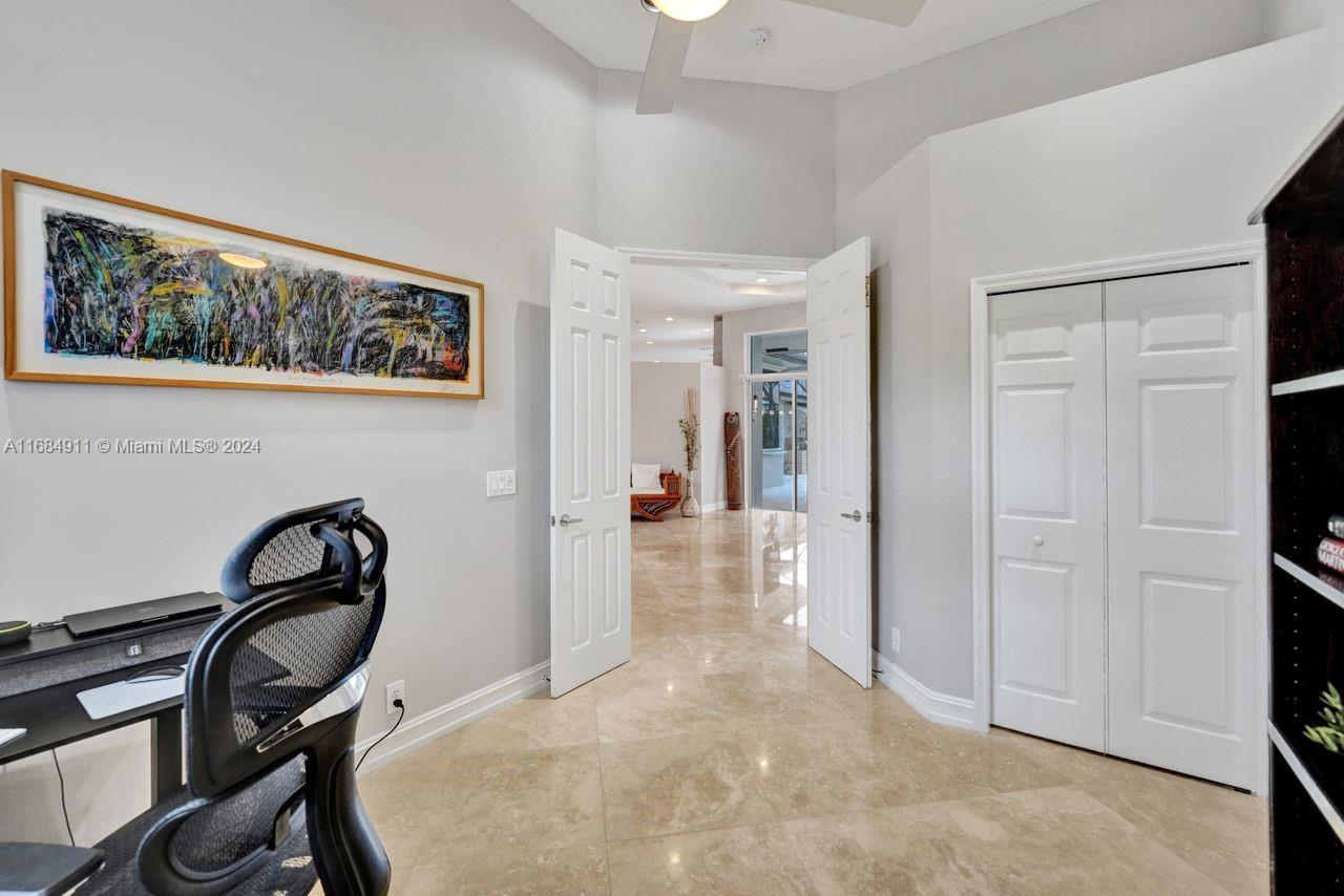 372 Mallard Drive, Weston, Florida image 36