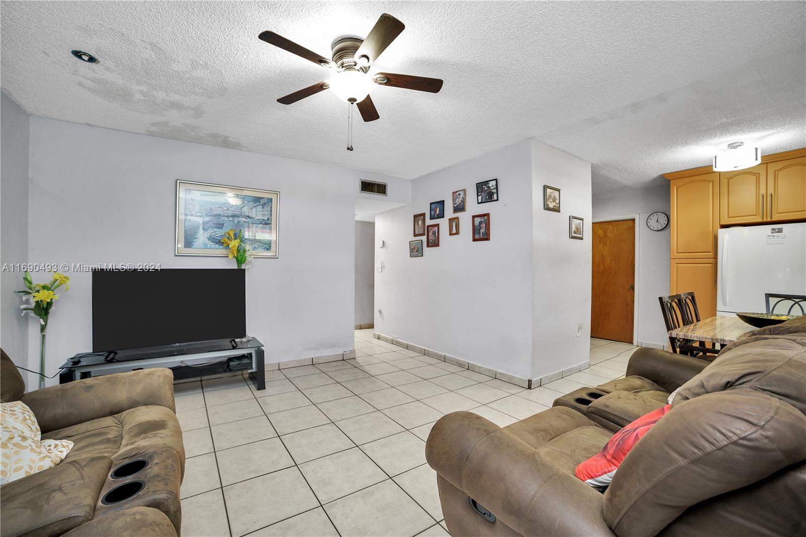 220 E 61st St, Hialeah, Florida image 21