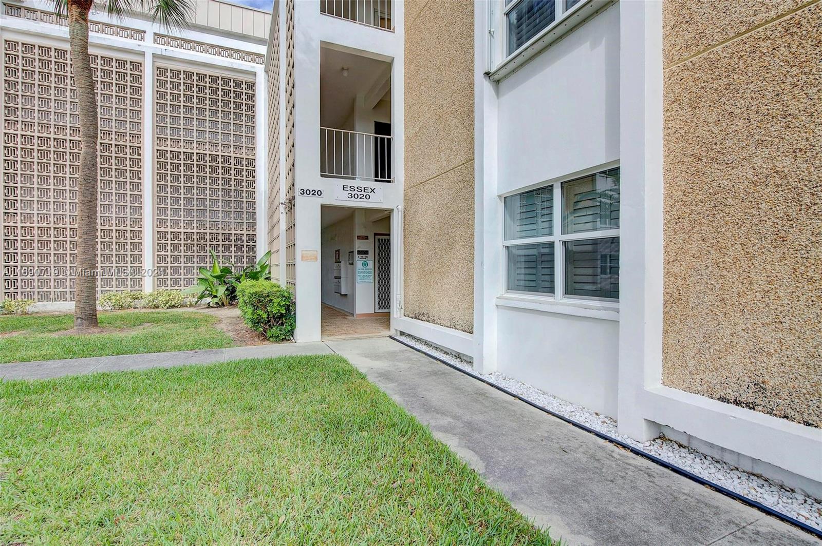 3020 NE 16th Ave #306, Oakland Park, Florida image 3