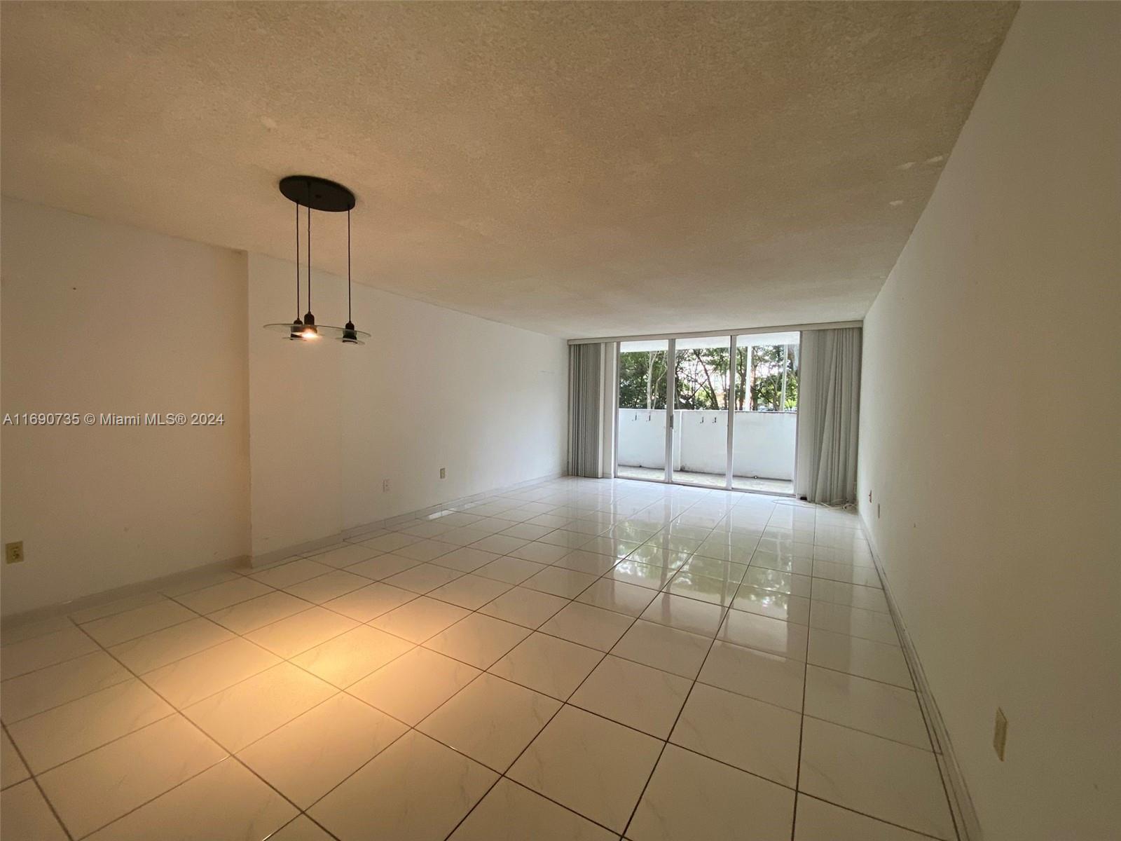 2780 NE 183rd St #115, Aventura, Florida image 4