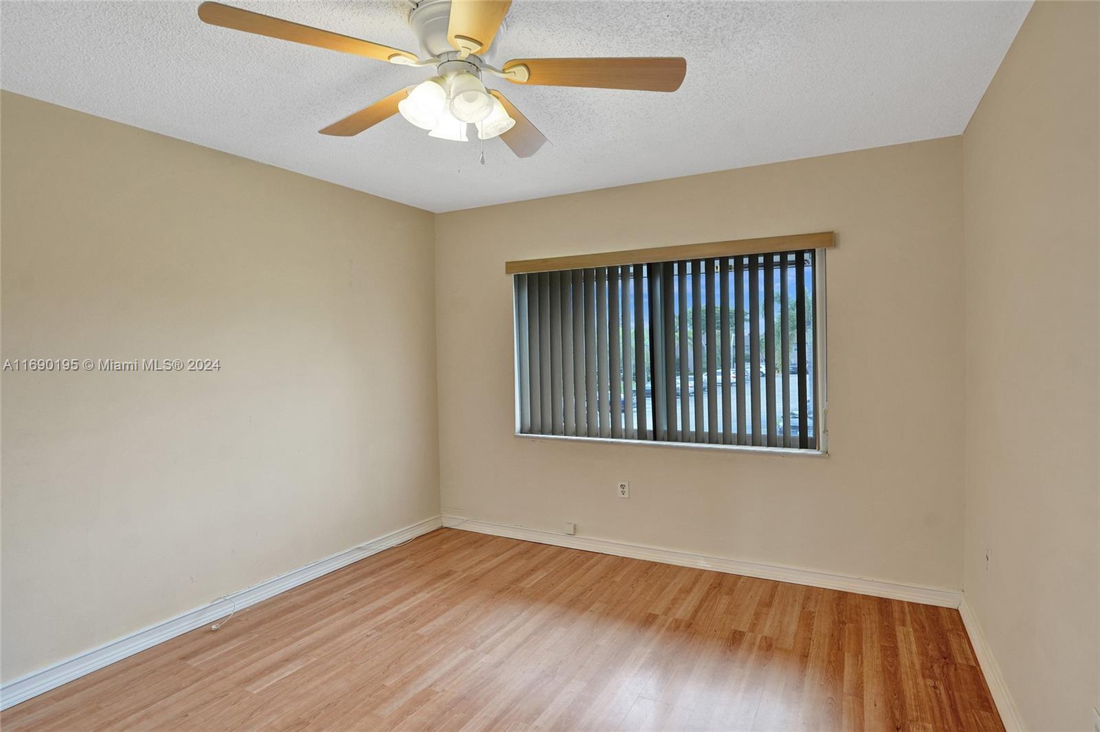 9050 NW 28th St #104, Coral Springs, Florida image 21