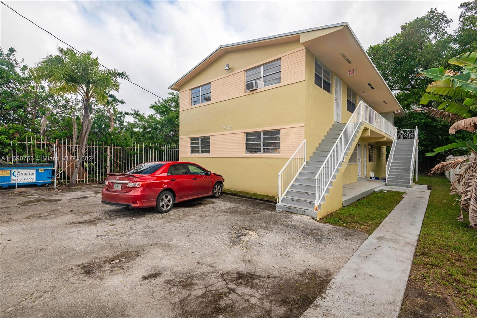 1250 NW 61st St, Miami, Florida image 3