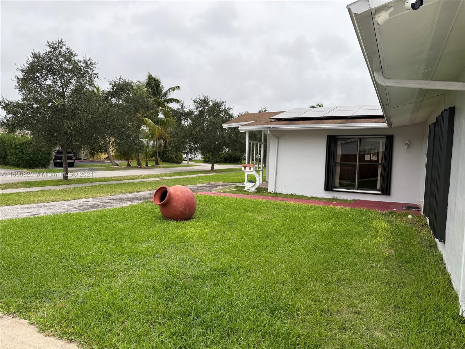 18933 SW 96th Ave, Cutler Bay, Florida image 4