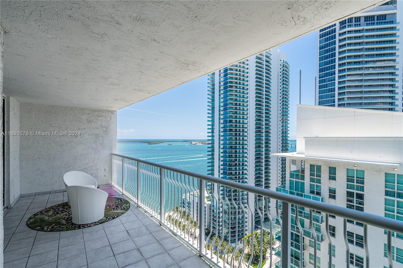 1200 Brickell Bay Dr #2807, Miami, Florida image 29