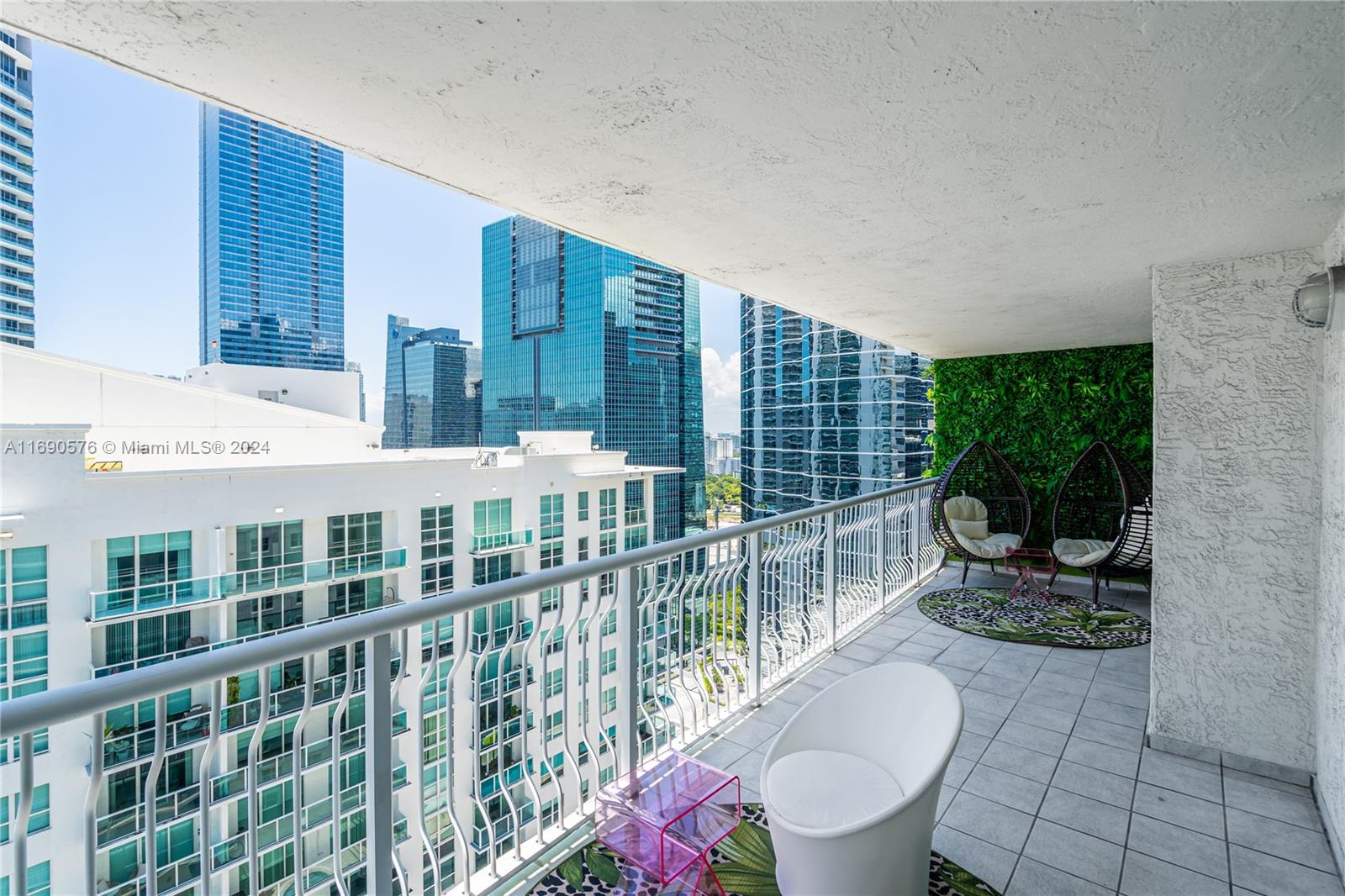 1200 Brickell Bay Dr #2807, Miami, Florida image 30