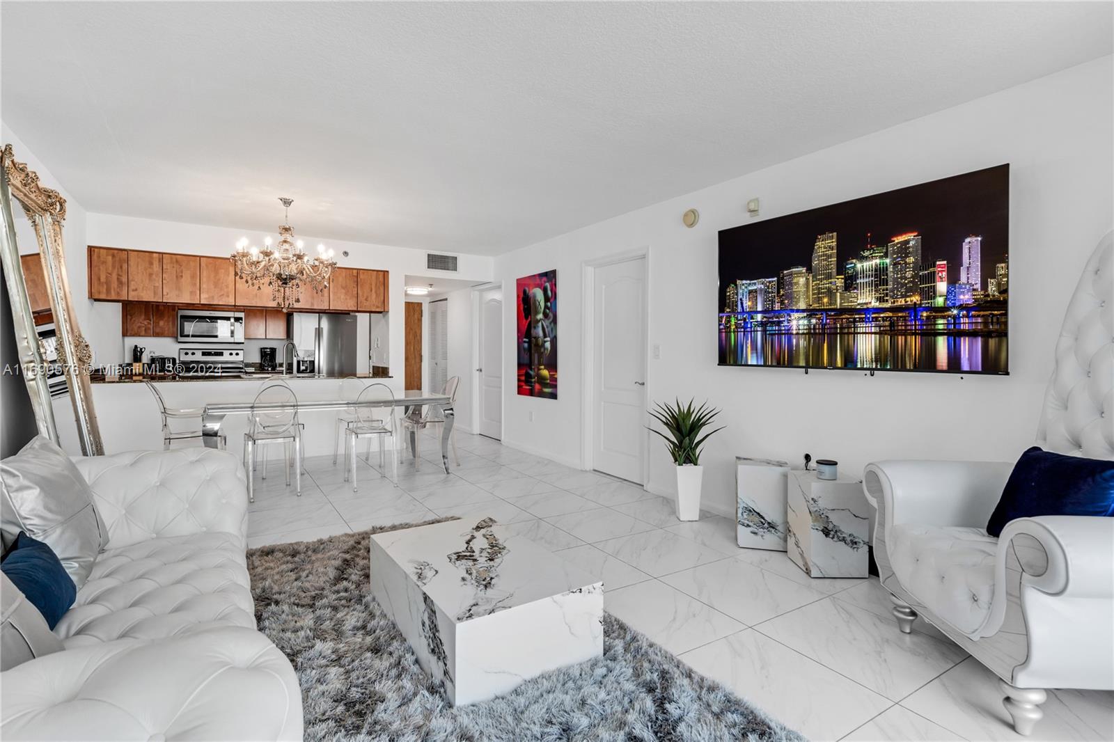 1200 Brickell Bay Dr #2807, Miami, Florida image 7