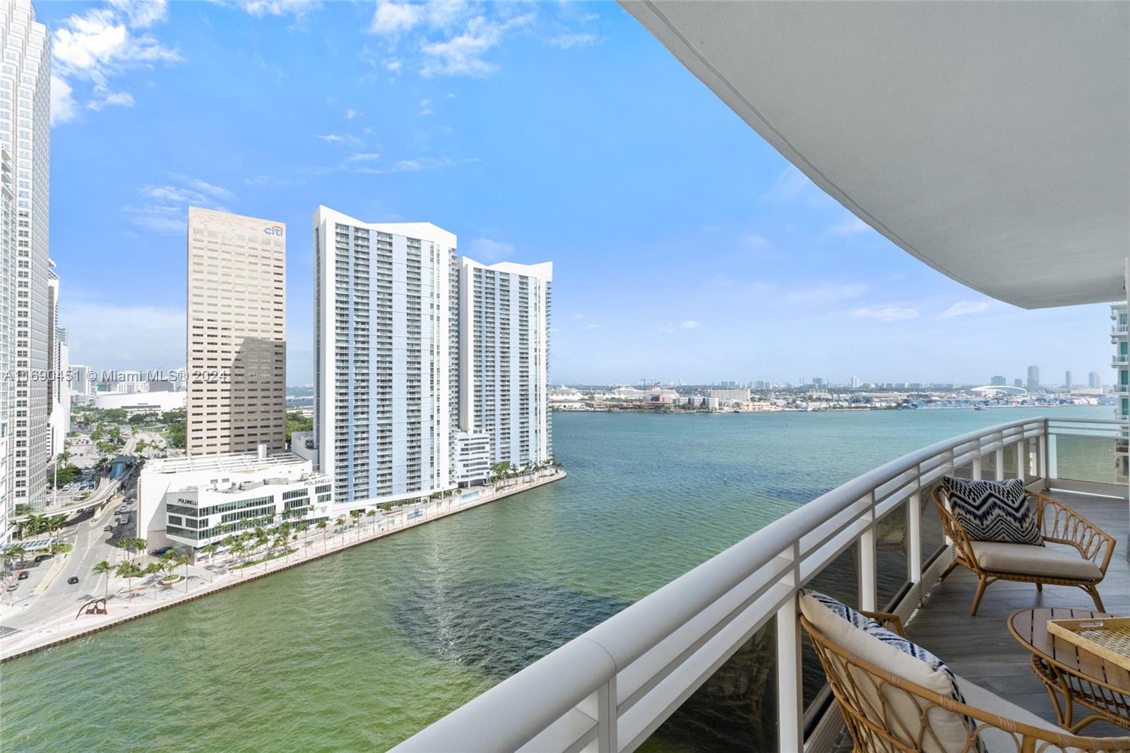 901 Brickell Key Blvd #2106, Miami FL 33131
