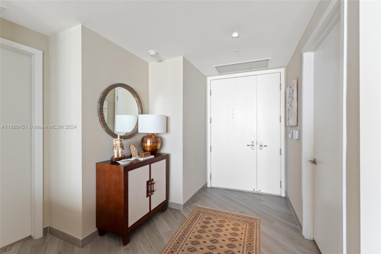 901 Brickell Key Blvd #2106, Miami FL 33131