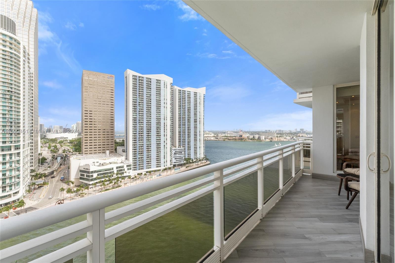 901 Brickell Key Blvd #2106, Miami FL 33131