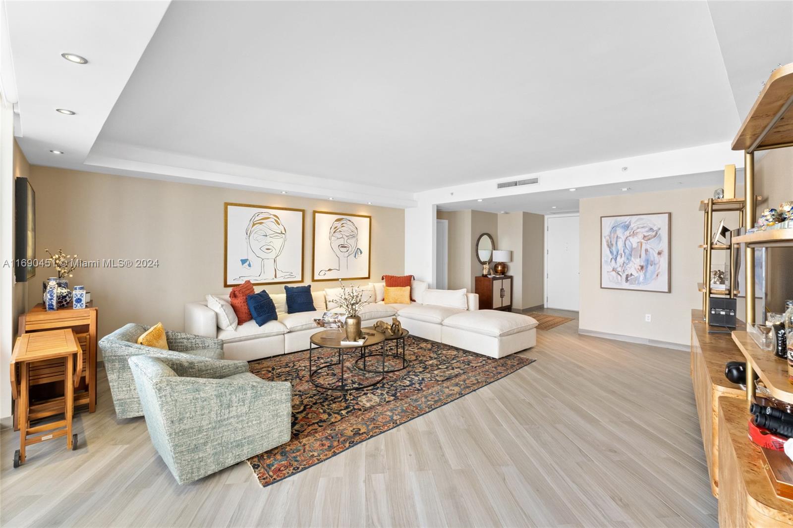 901 Brickell Key Blvd #2106, Miami FL 33131