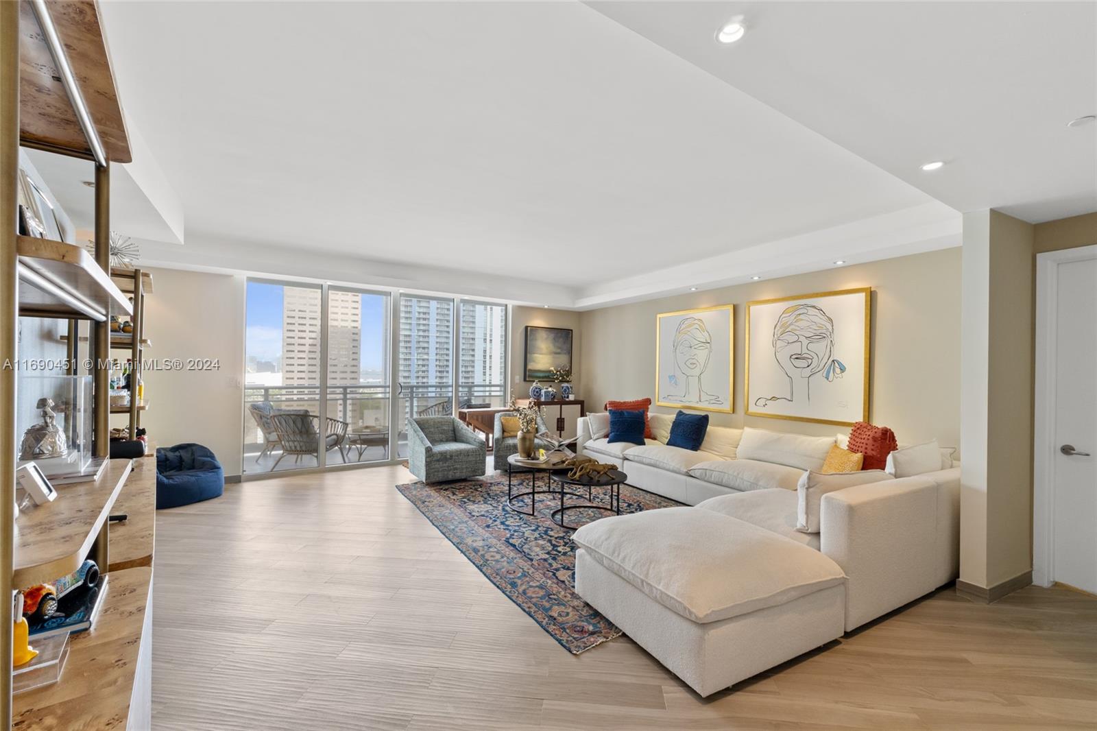 901 Brickell Key Blvd #2106, Miami FL 33131