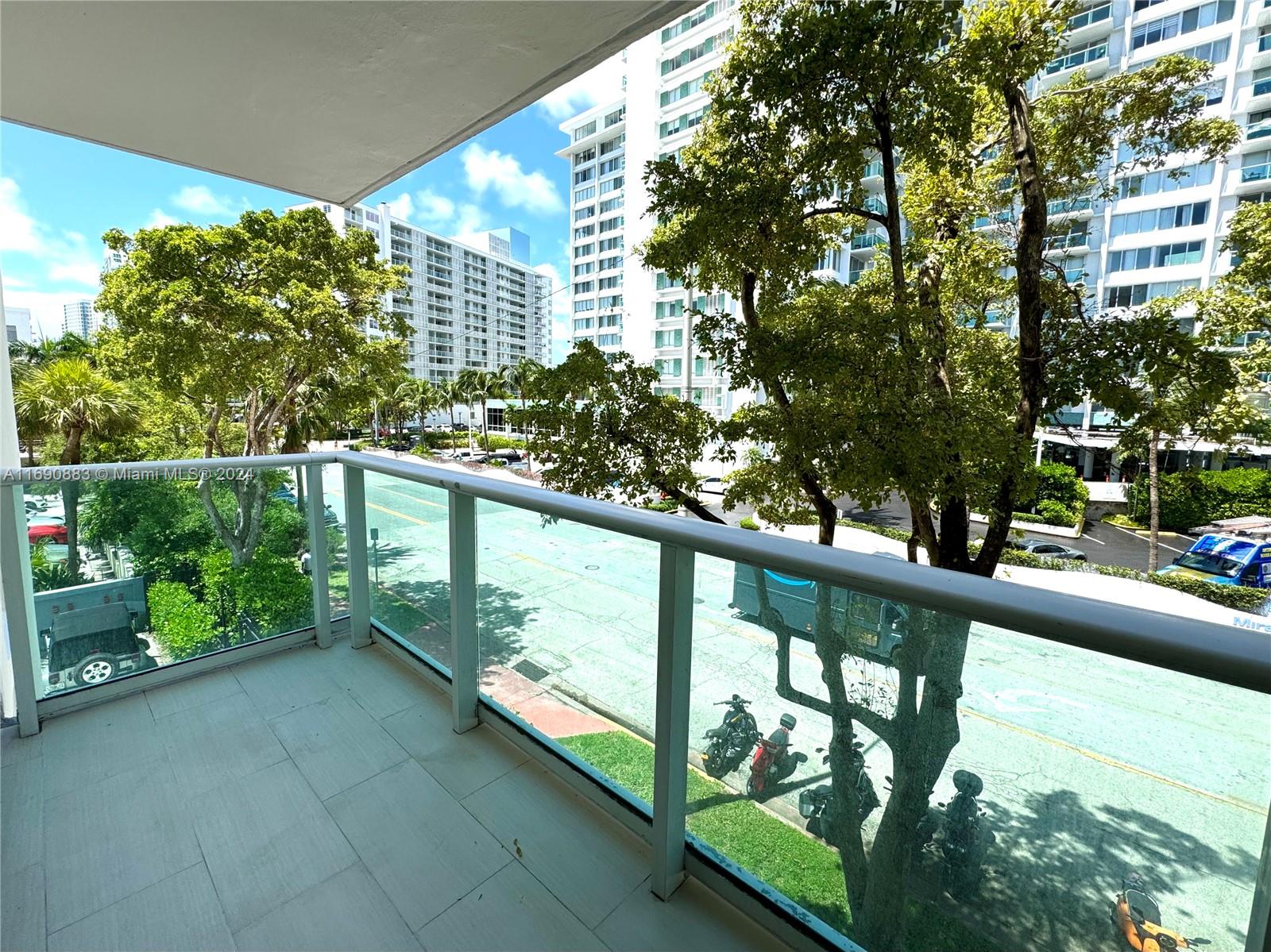 1035 West Ave #305, Miami Beach, Florida image 17