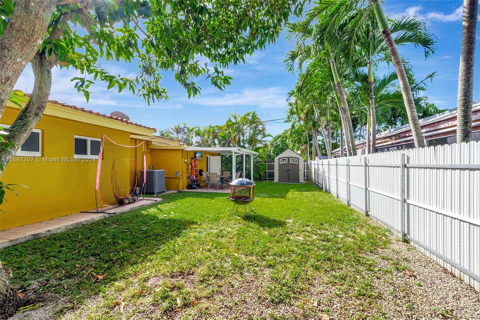 915 W 65th St, Hialeah, Florida image 7