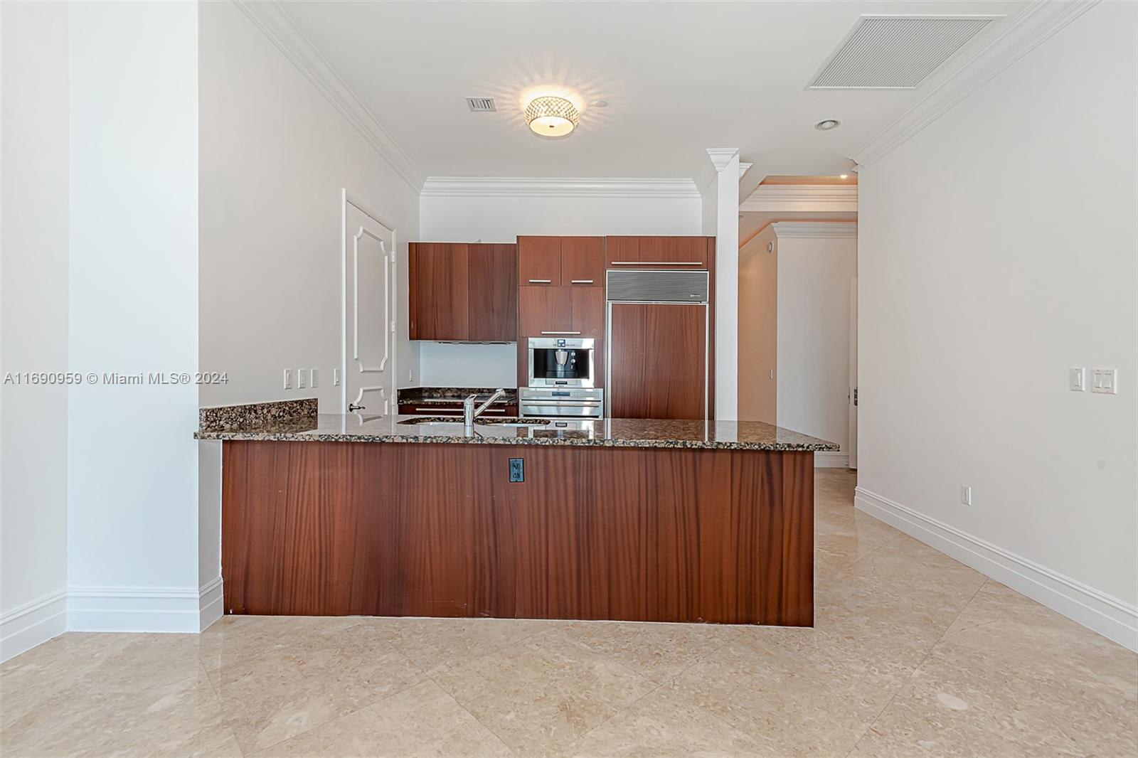 15901 Collins Ave #PH-02, Sunny Isles Beach FL 33160