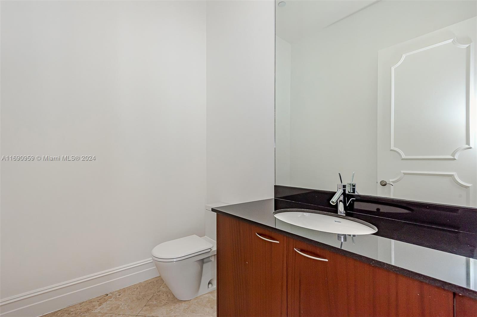 15901 Collins Ave #PH-02, Sunny Isles Beach FL 33160