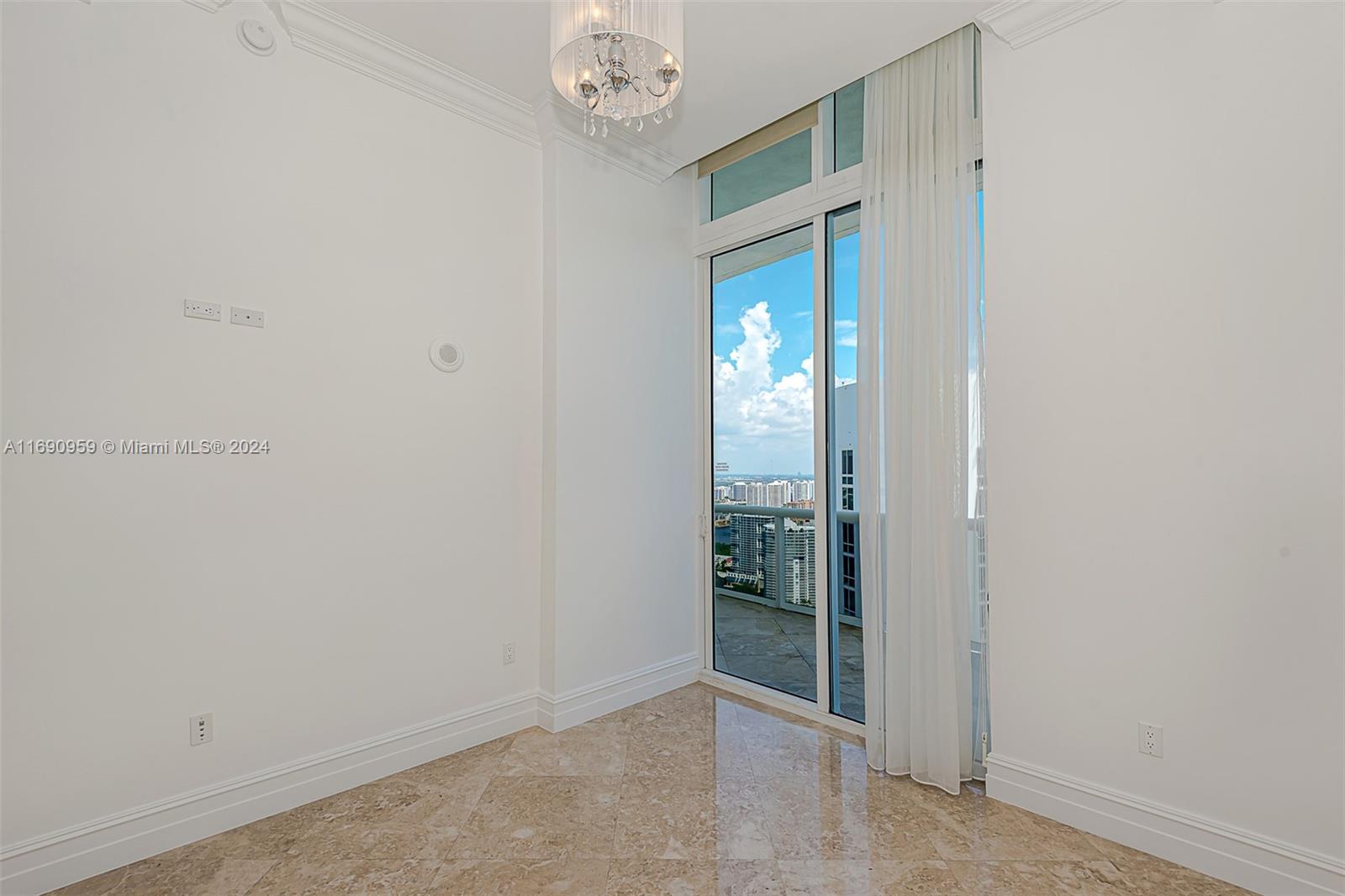 15901 Collins Ave #PH-02, Sunny Isles Beach FL 33160