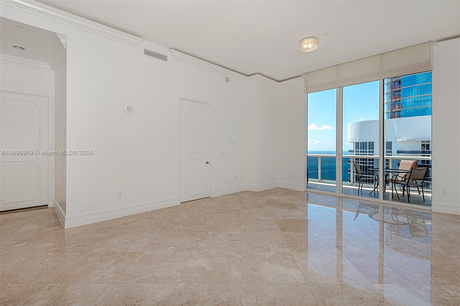 15901 Collins Ave #PH-02, Sunny Isles Beach FL 33160