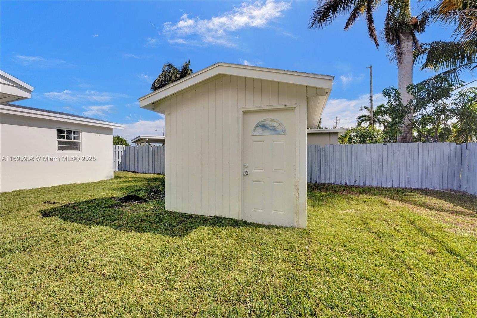 912 SE 16th Pl, Deerfield Beach, Florida image 41