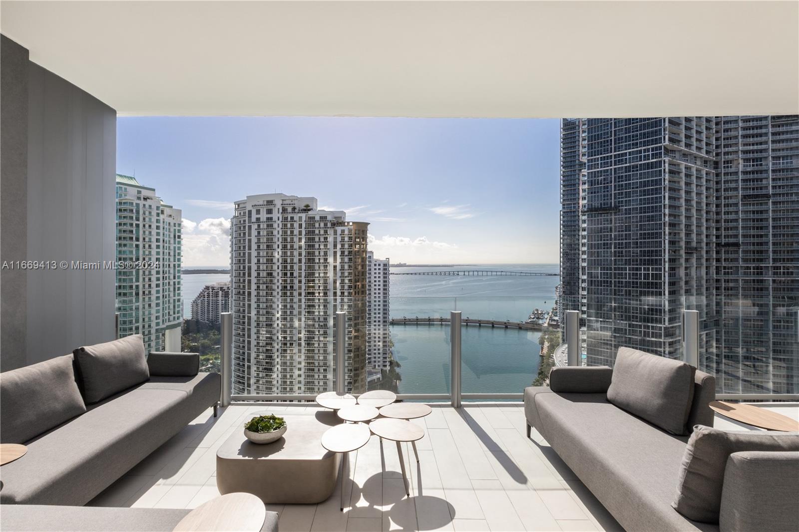 300 Biscayne Blvd Way #2802, Miami, Florida image 1