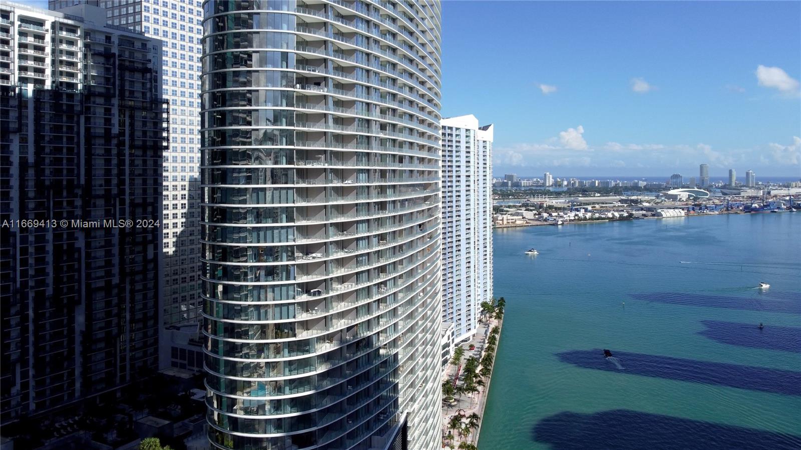 300 Biscayne Blvd Way #2802, Miami, Florida image 24