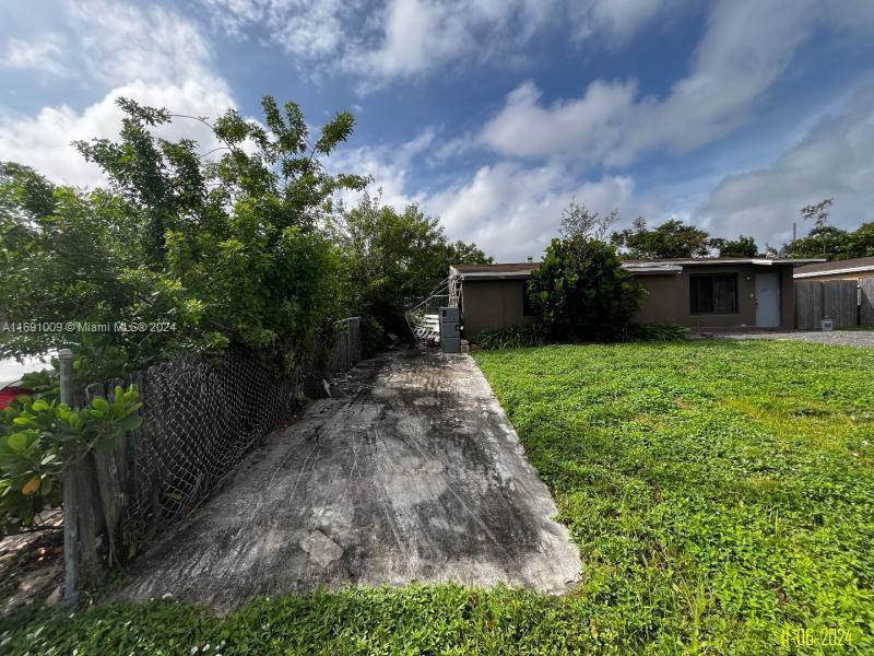 2171 NE 2nd Ave, Pompano Beach, Florida image 3