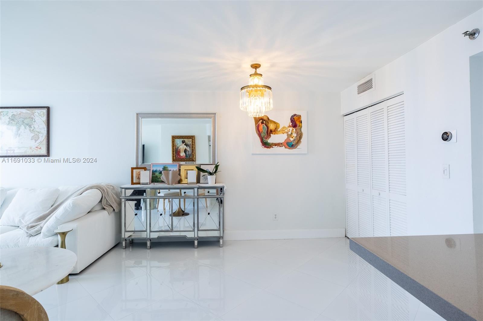 770 Claughton Island Dr #1610, Miami FL 33131