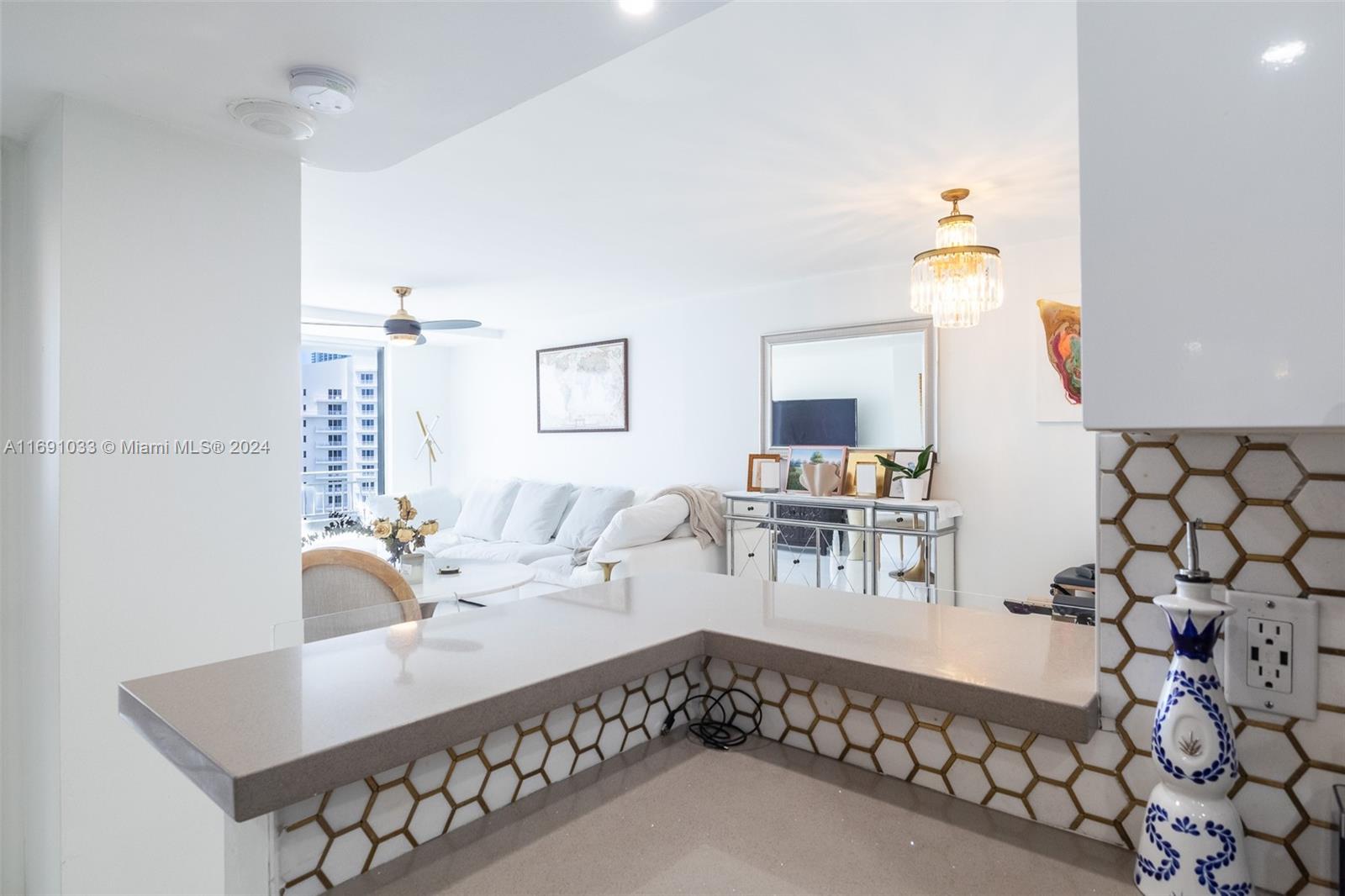 770 Claughton Island Dr #1610, Miami FL 33131