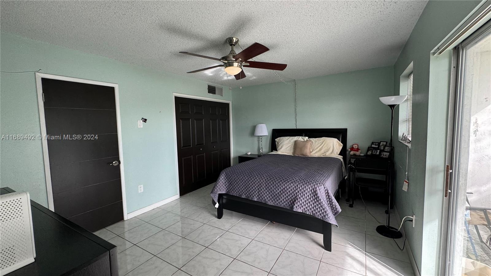 160 NE 203rd Ter #E31, Miami Gardens, Florida image 14