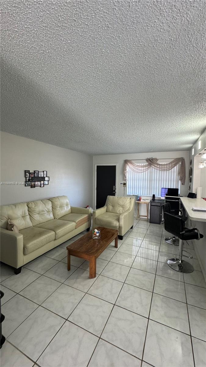 160 NE 203rd Ter #E31, Miami Gardens, Florida image 25