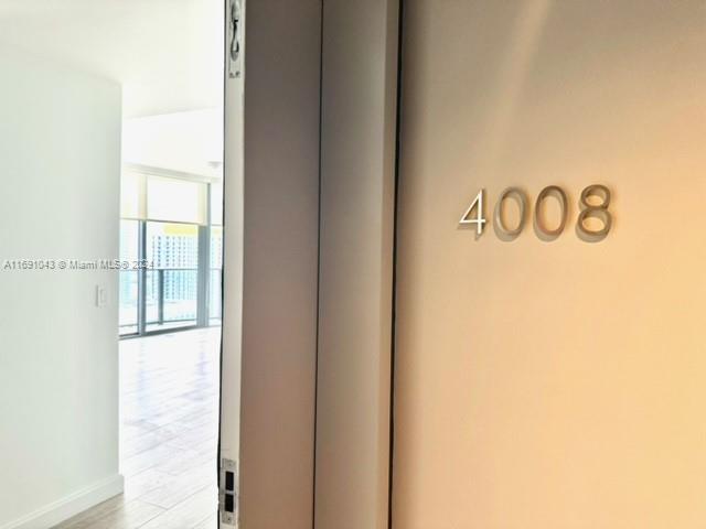 55 SW 9th St #4008, Miami FL 33130