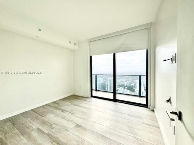 55 SW 9th St #4008, Miami FL 33130