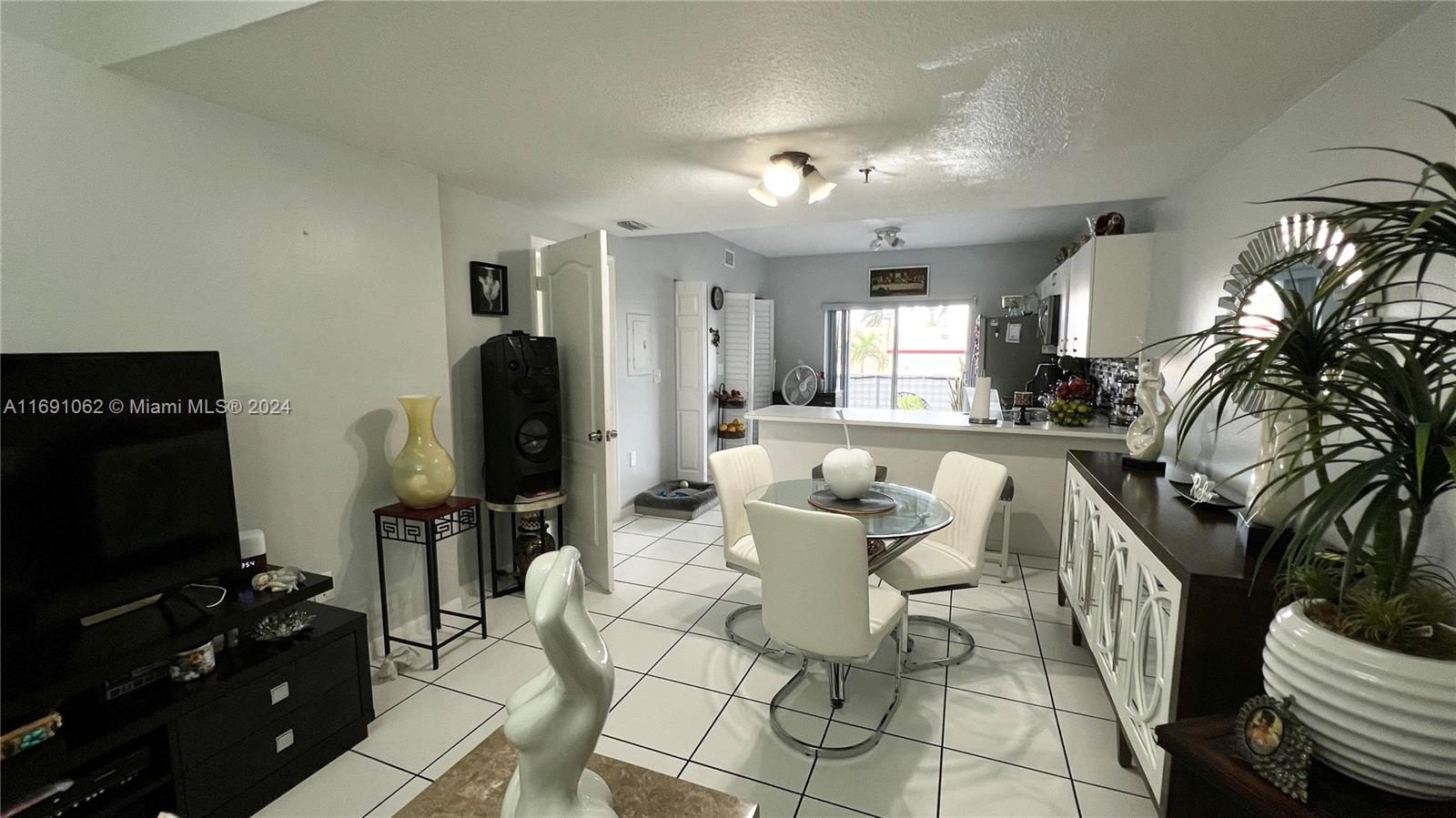 8380 NW 103rd St #203G, Hialeah Gardens, Florida image 2