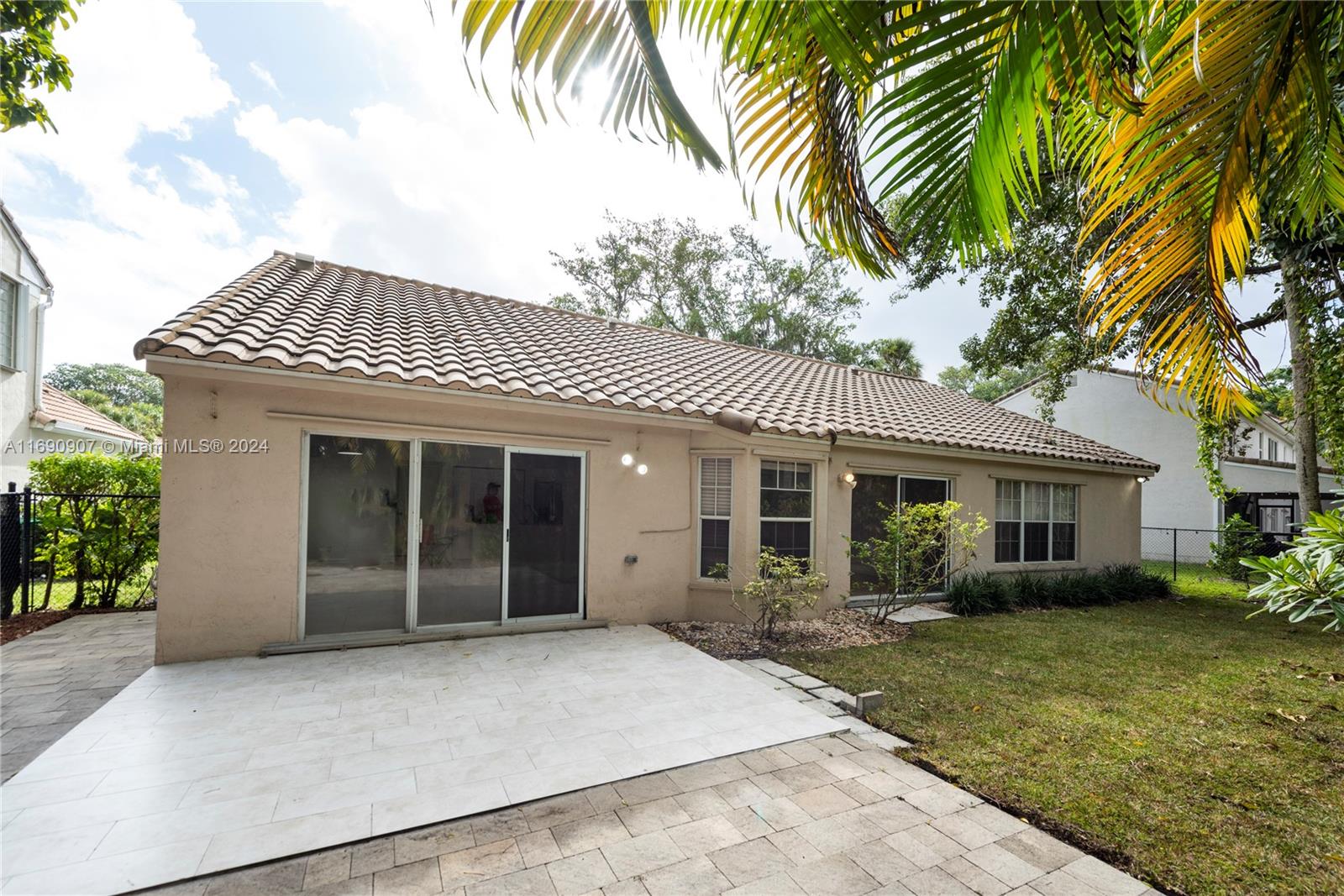 3540 Mahogany Way, Coral Springs, Florida image 31