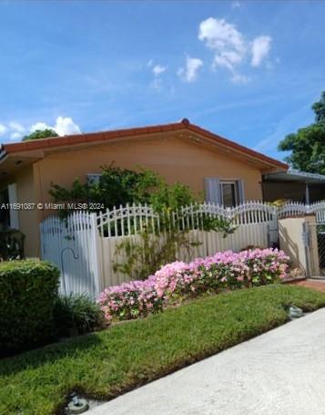 981 W 53rd St, Hialeah, Florida image 25