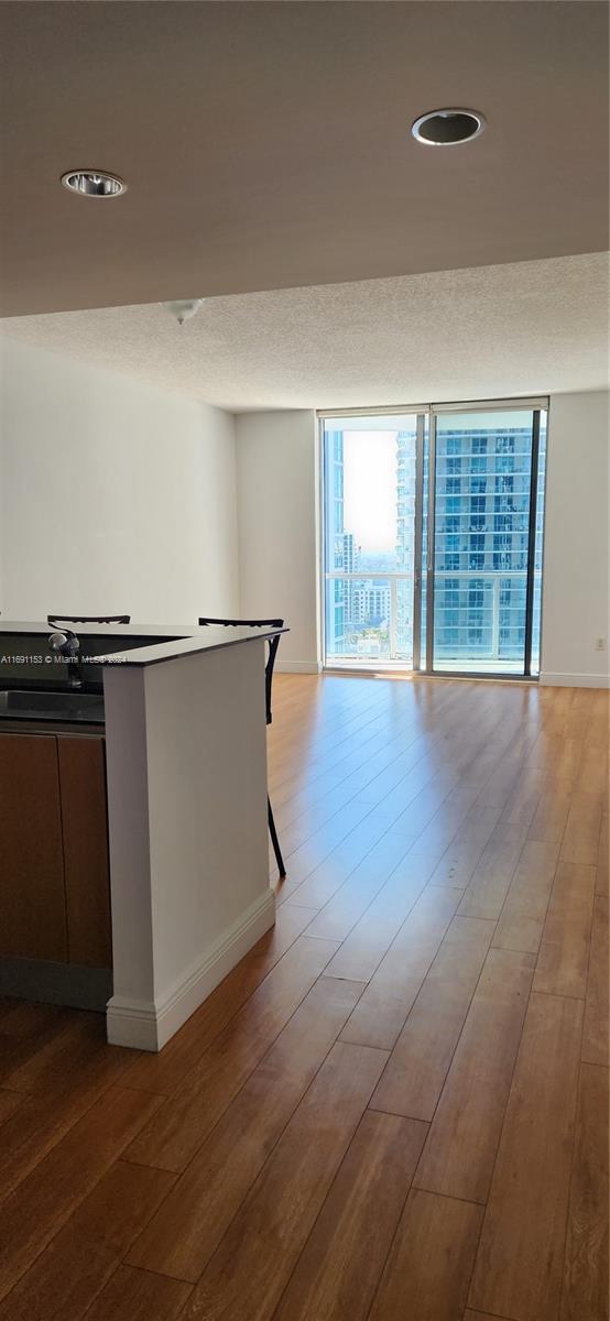 1060 Brickell Ave #1813, Miami FL 33131