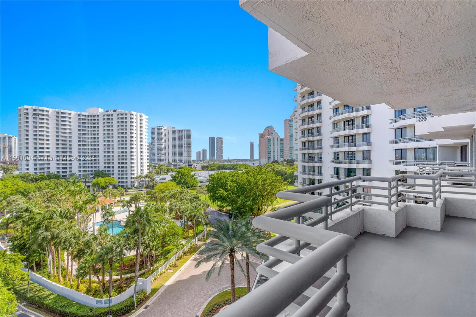 3300 NE 191st St #807, Aventura, Florida image 27