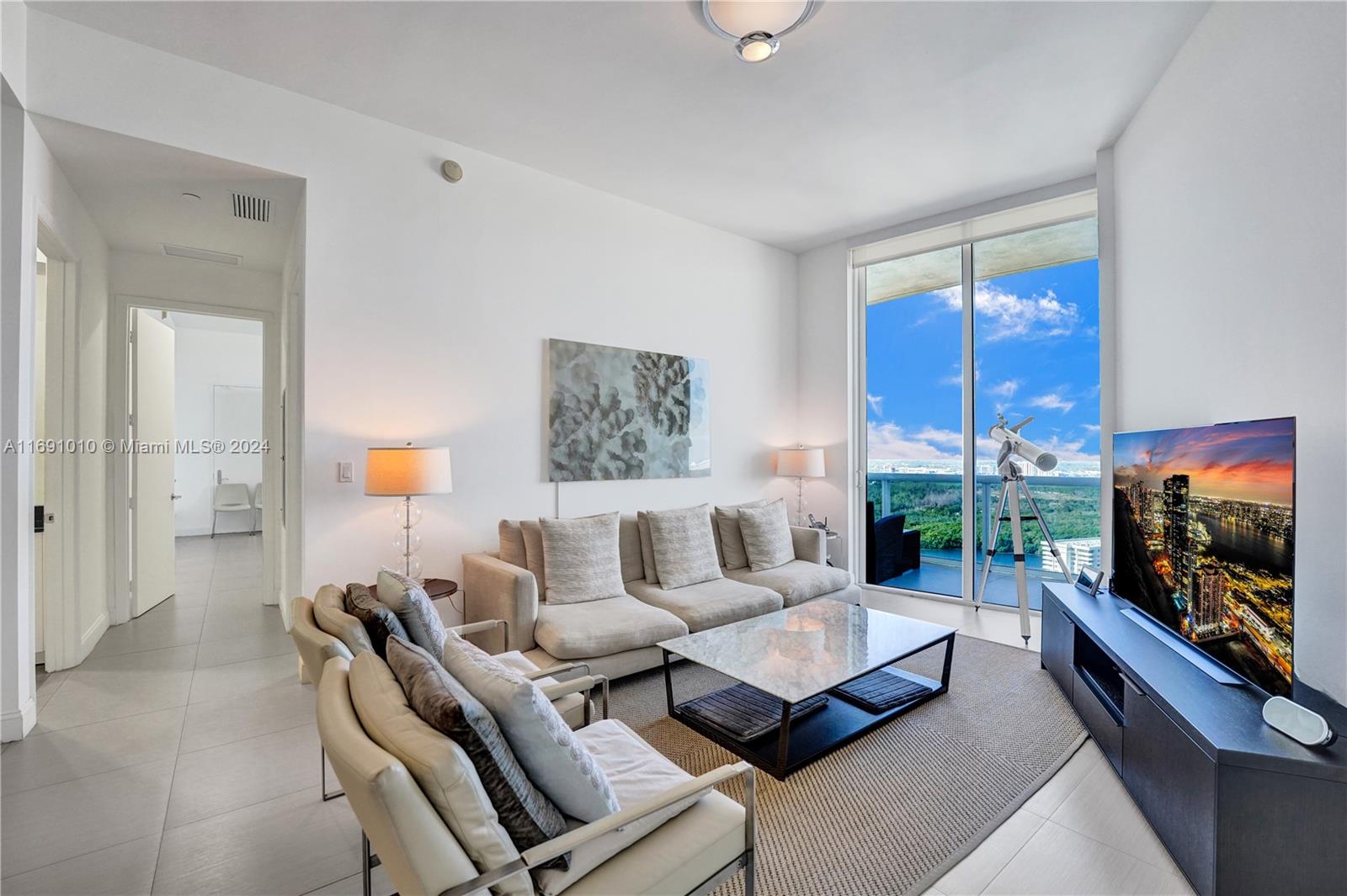 15811 Collins Ave #3405, Sunny Isles Beach FL 33160