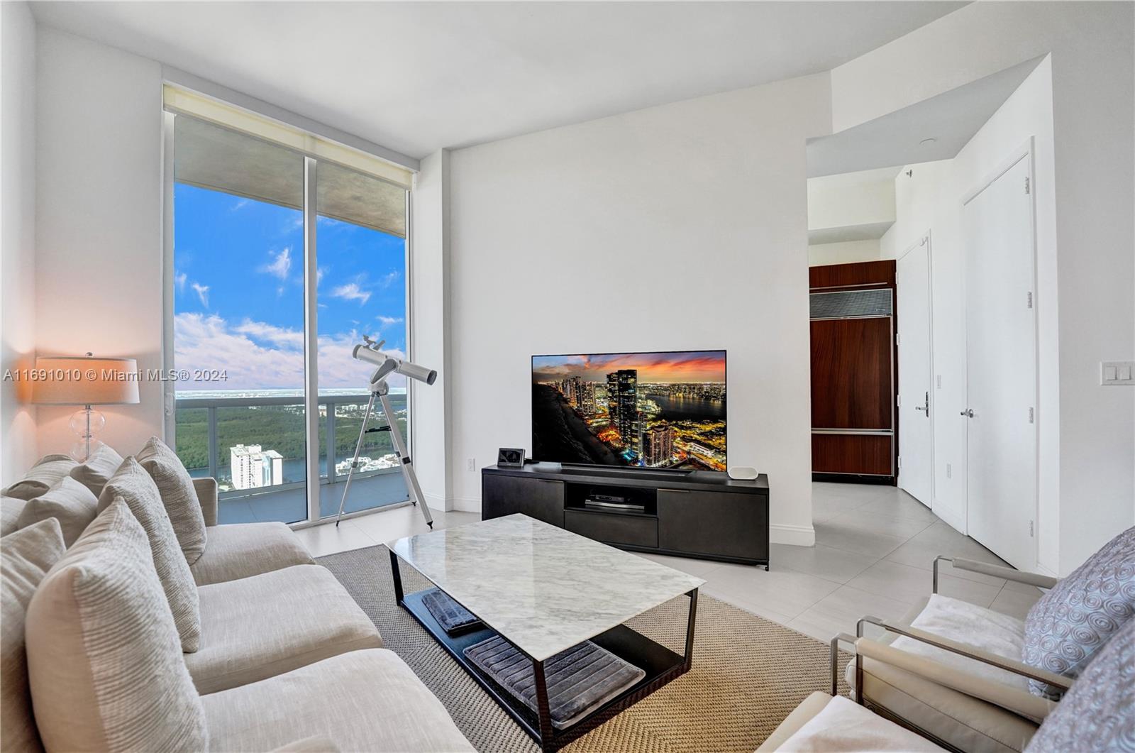 15811 Collins Ave #3405, Sunny Isles Beach FL 33160