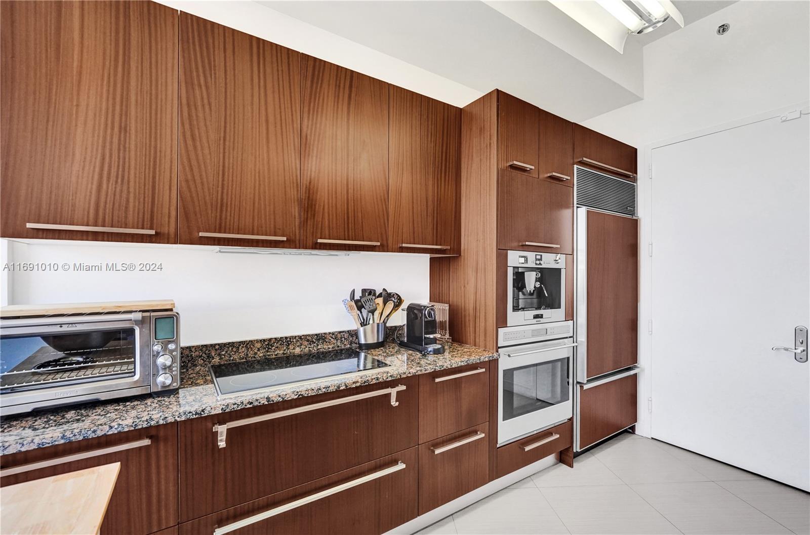 15811 Collins Ave #3405, Sunny Isles Beach FL 33160
