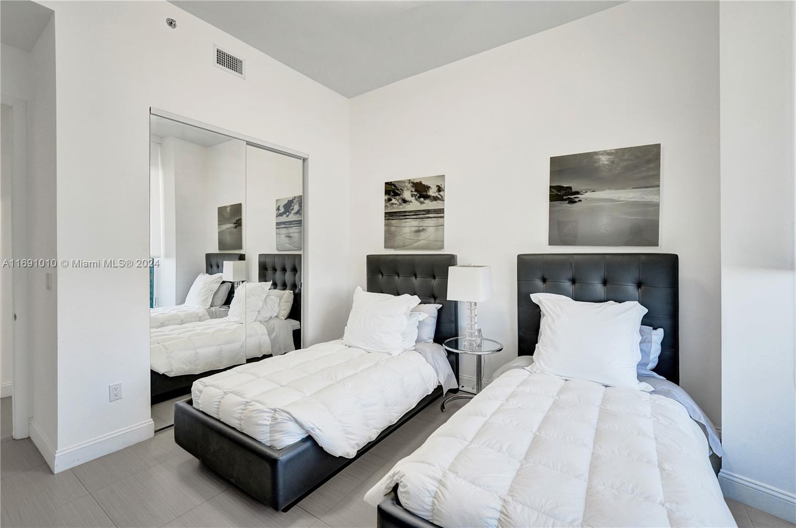 15811 Collins Ave #3405, Sunny Isles Beach FL 33160