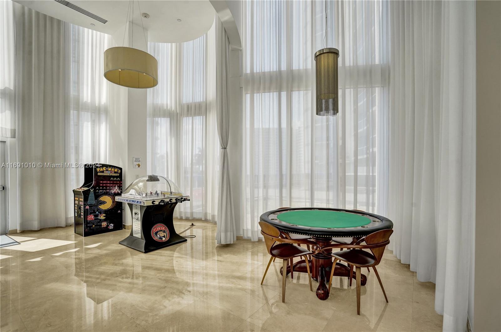 15811 Collins Ave #3405, Sunny Isles Beach FL 33160