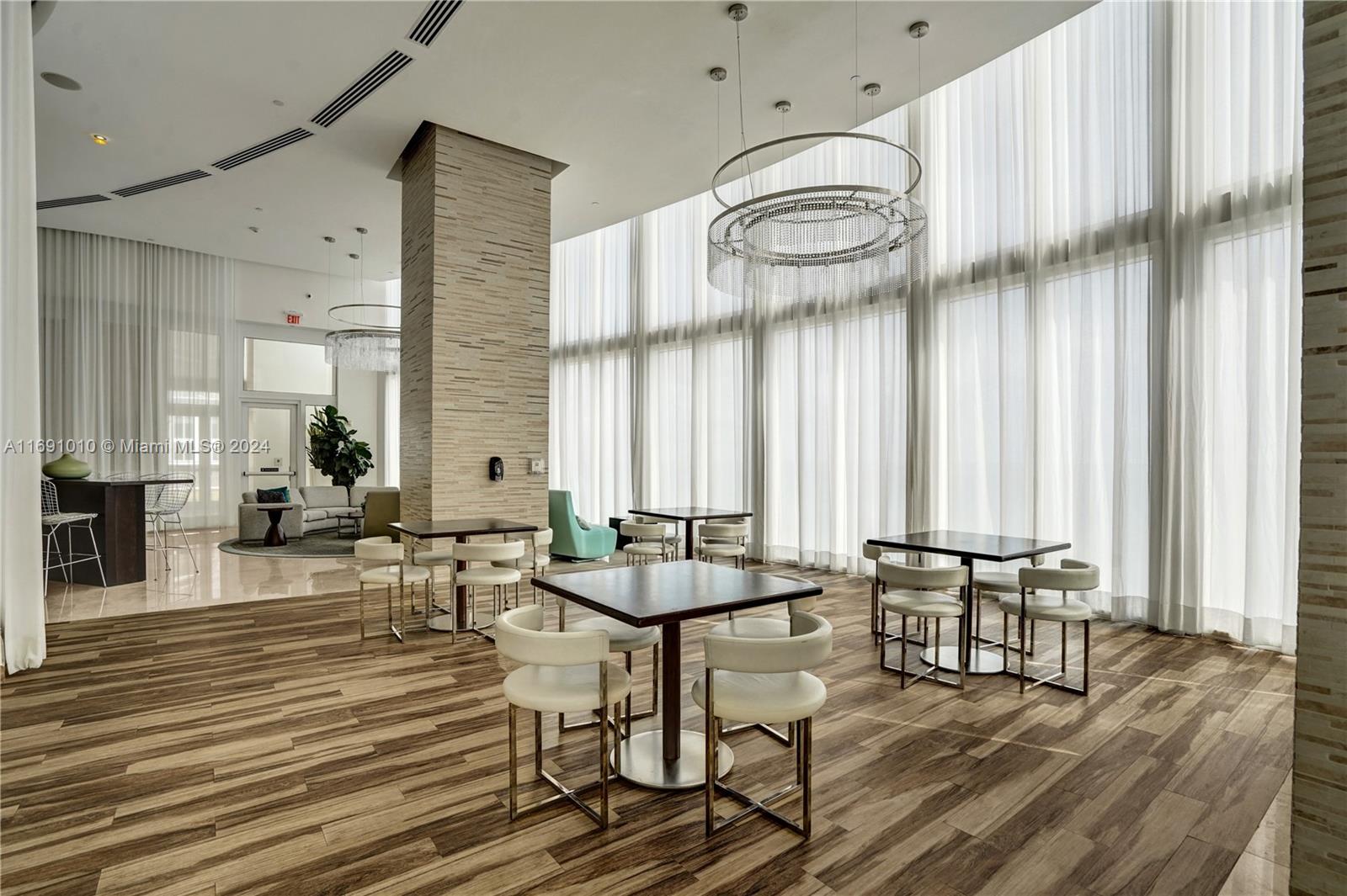 15811 Collins Ave #3405, Sunny Isles Beach FL 33160