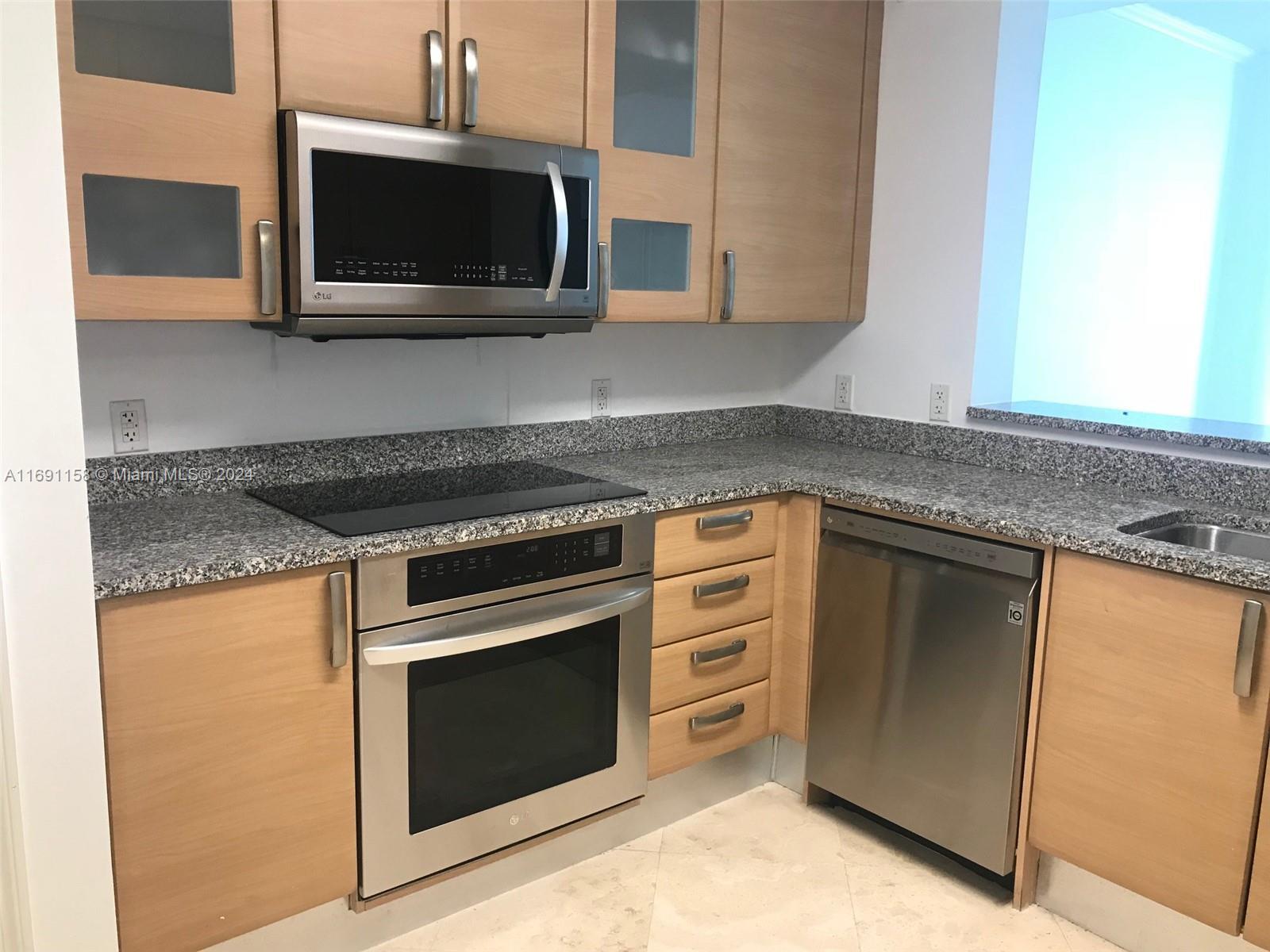 2101 Brickell Ave #3505, Miami FL 33129