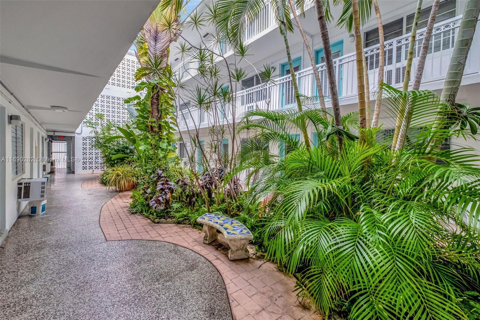 350 Collins Ave #306, Miami Beach, Florida image 17