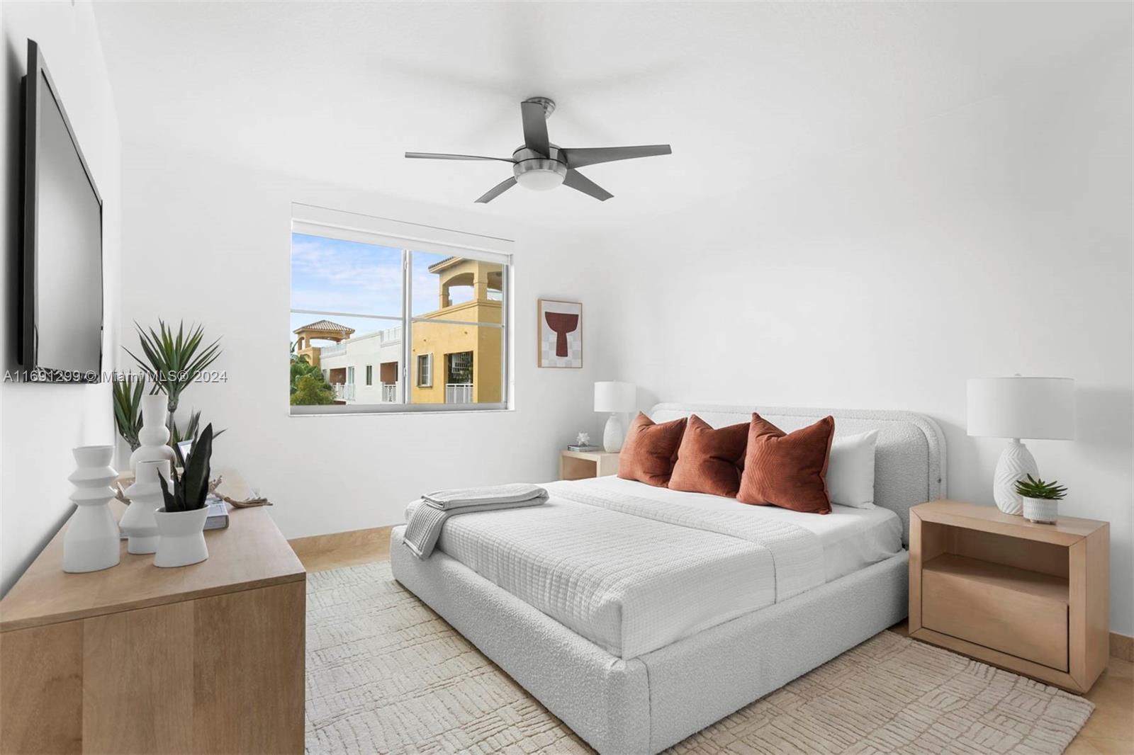 110 Washington Ave #2521, Miami Beach FL 33139