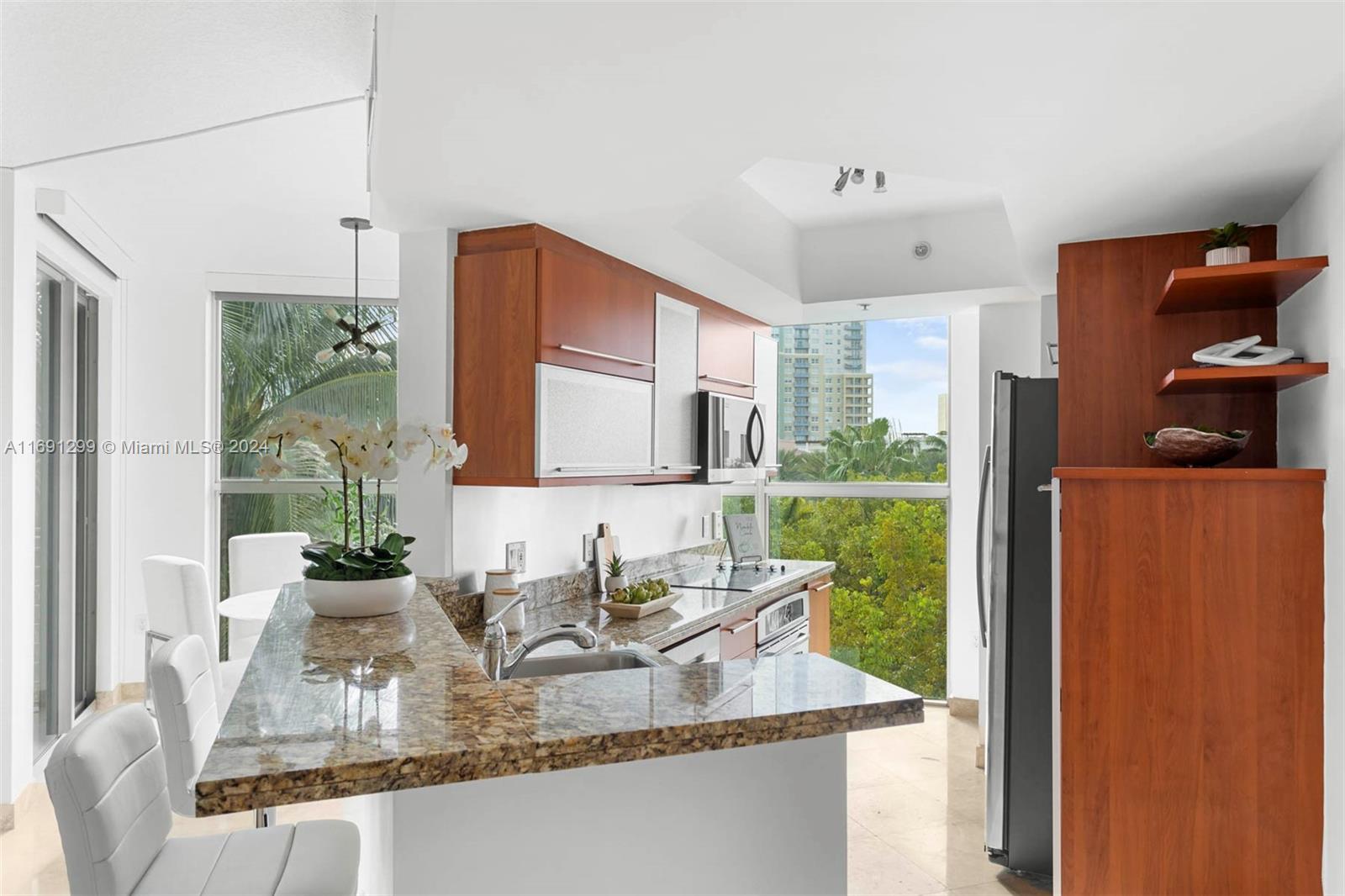 110 Washington Ave #2521, Miami Beach FL 33139