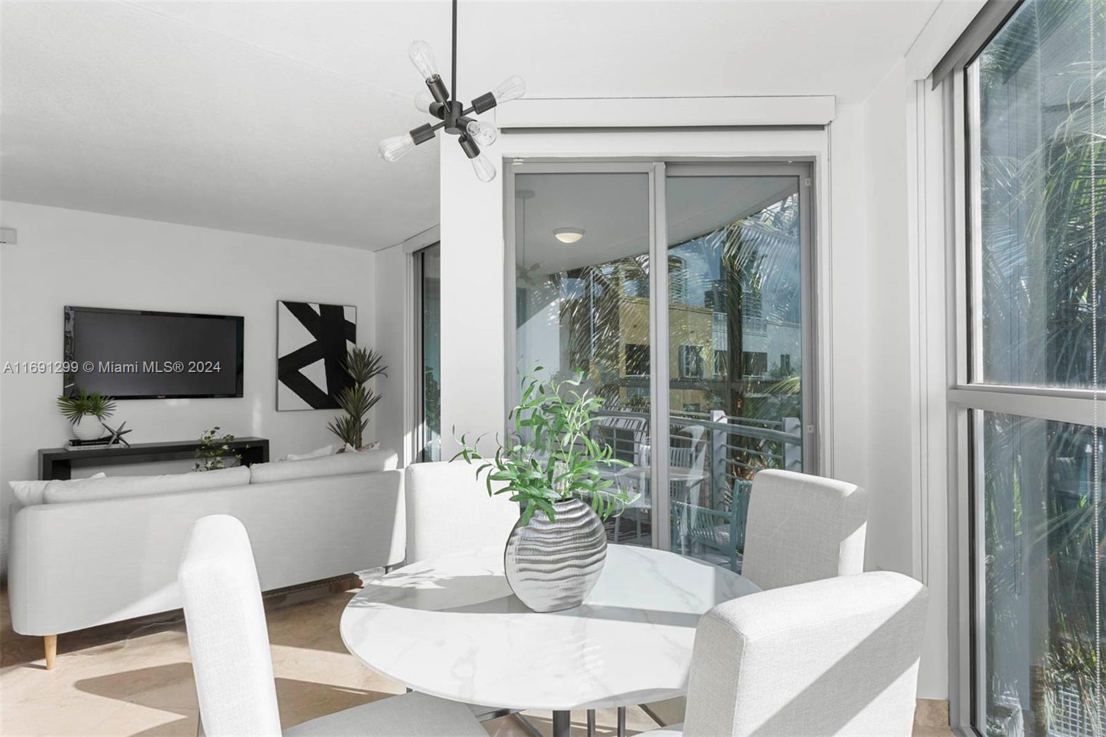 110 Washington Ave #2521, Miami Beach FL 33139
