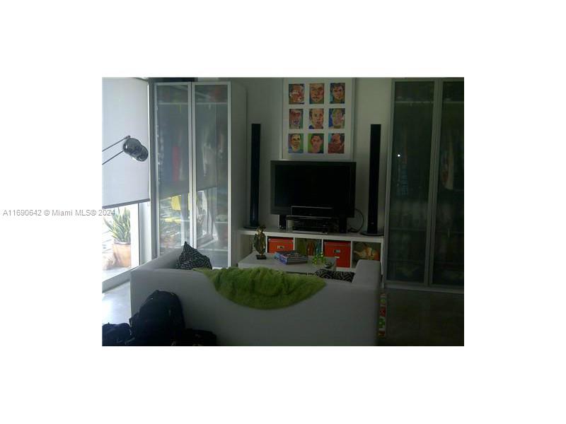 234 NE 3 ST #1809, Miami FL 33132