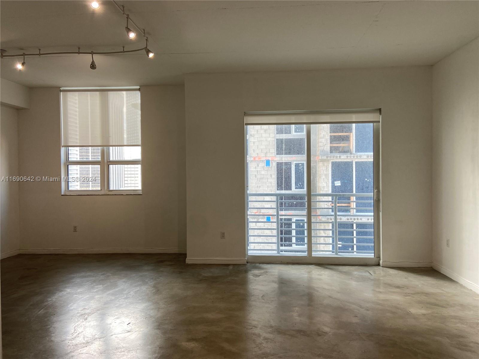 234 NE 3 ST #1809, Miami FL 33132